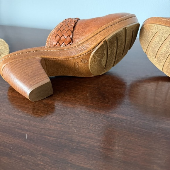 Nurture Brown Leather Clogs Braided Leather Buckle Womens Slip on Size 7.5 - Picture 12 of 14